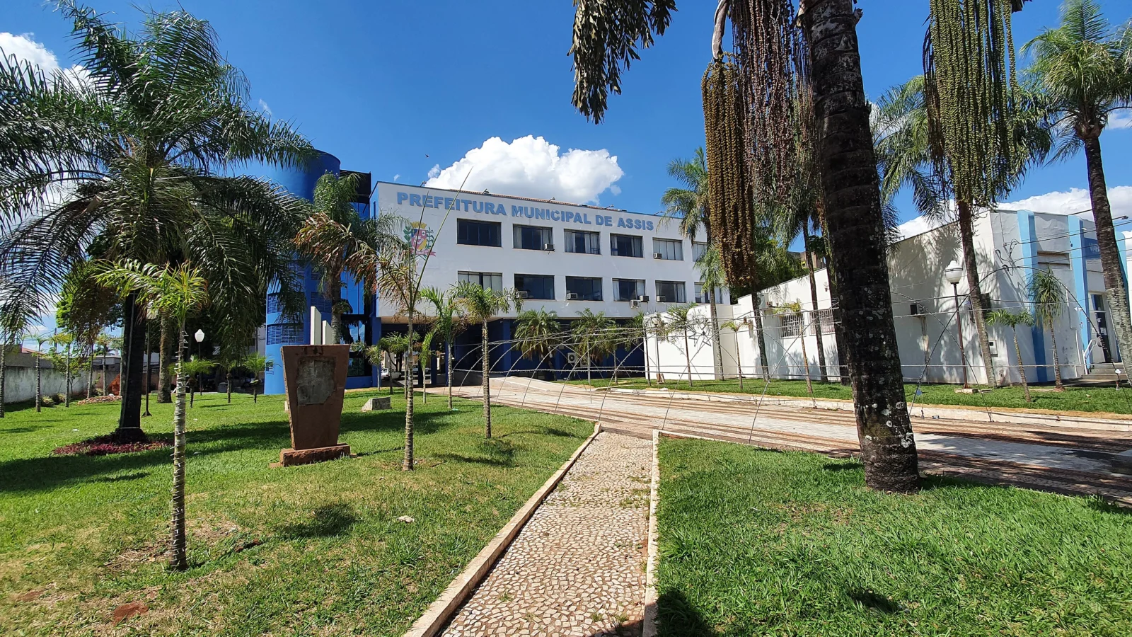 Fachada do Paço Municipal de Assis