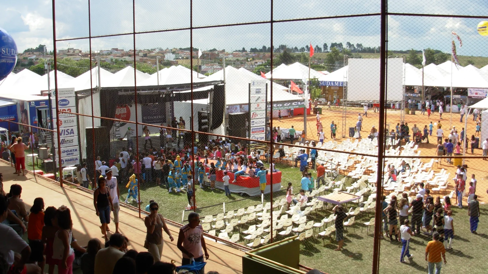 Visitantes em edição do Japan Fest de Marília